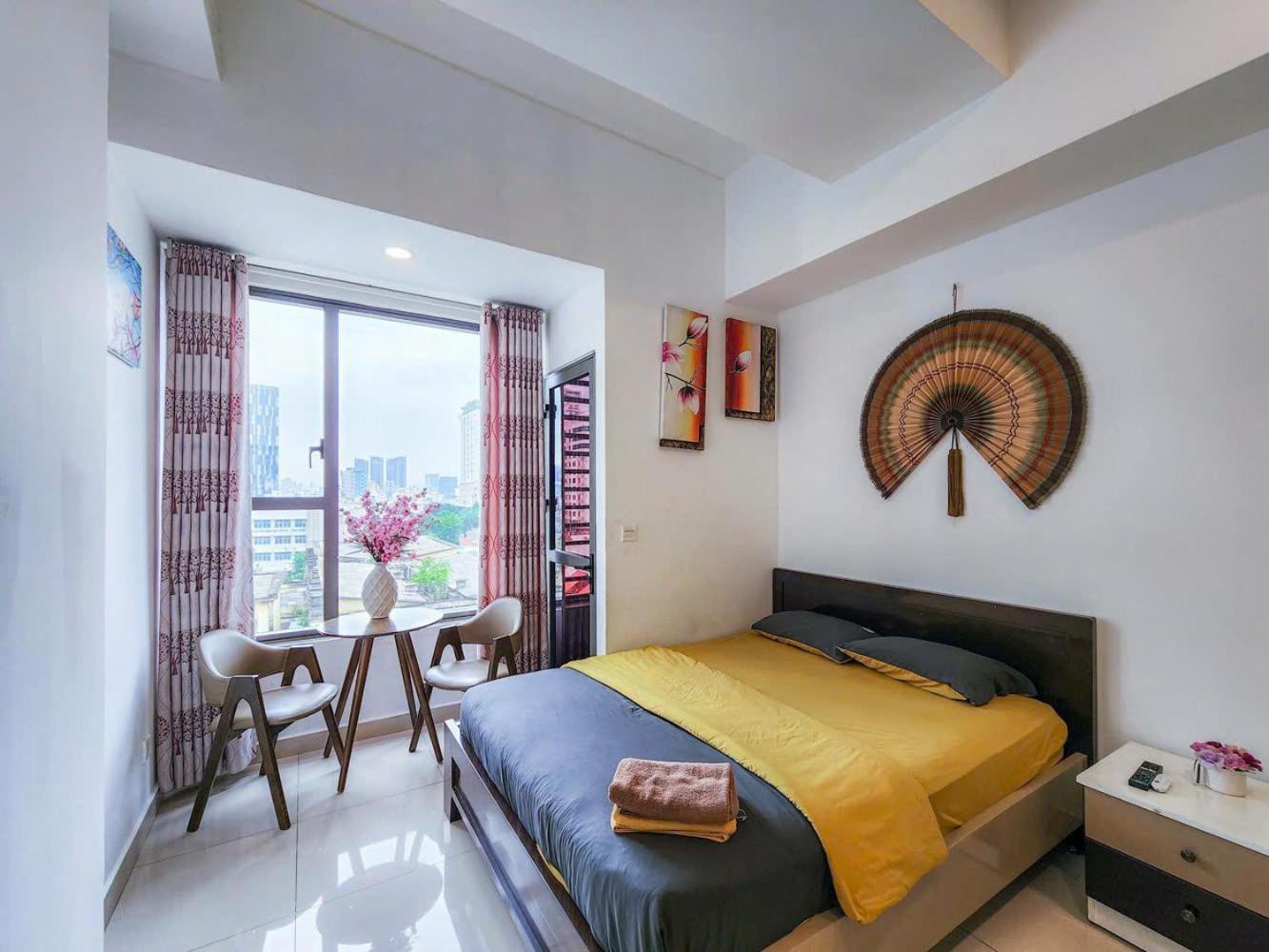 Soho Spacious Aparts, Central Location Ho Chi Minh City Exterior photo